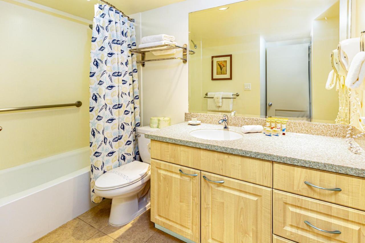 Midway Realty at Waikiki Sunset 16th Floor Apartment Honolulu Bagian luar foto