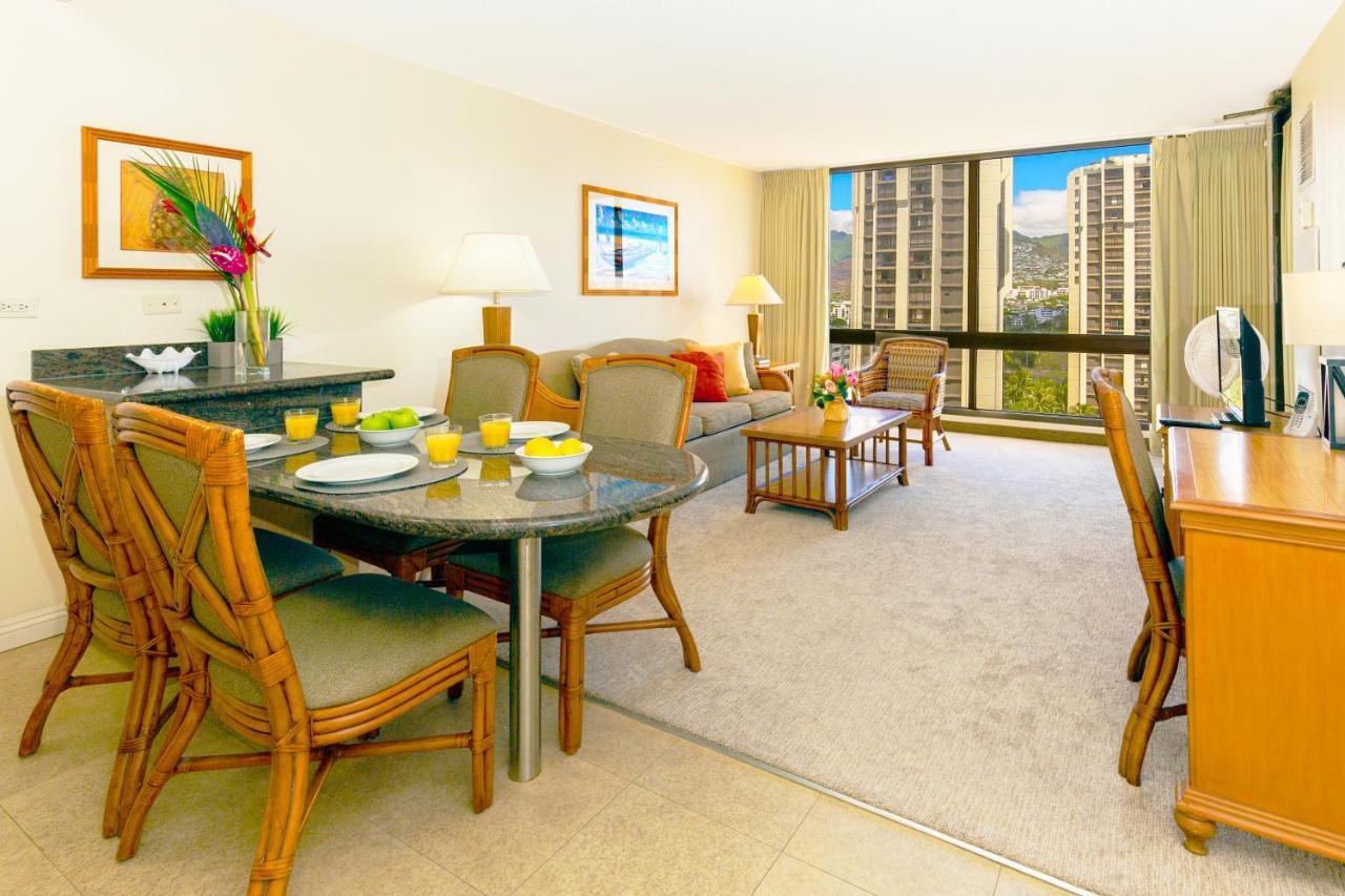 Midway Realty at Waikiki Sunset 16th Floor Apartment Honolulu Bagian luar foto
